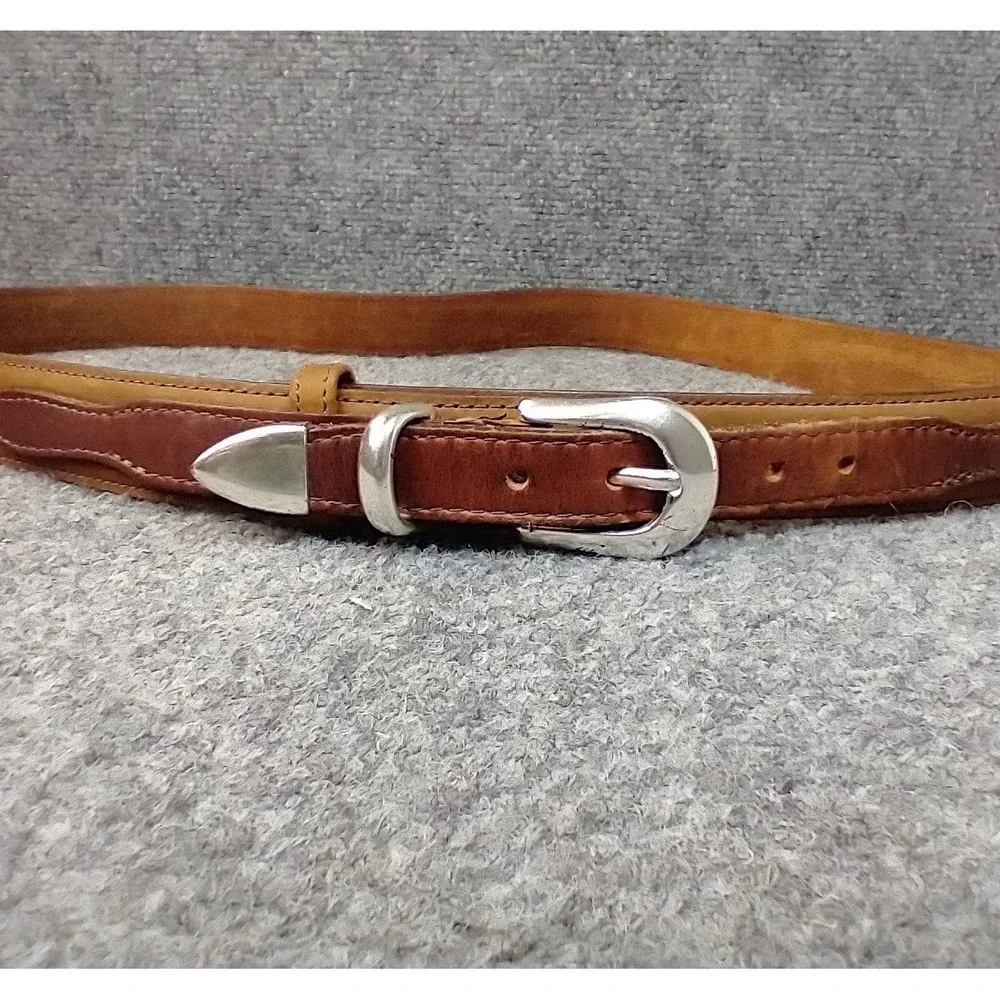 Orvis Mens Brown Two Tone Leather Belt Silver Buckle Made in USA Size 42 5591